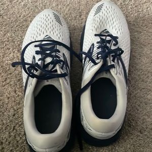 Men’s brooks size 11 Adrenaline